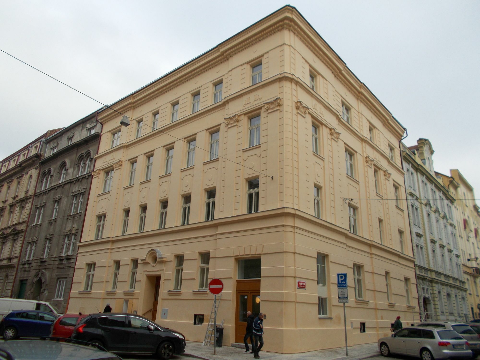 Old Strand Spirit Prague Exterior photo